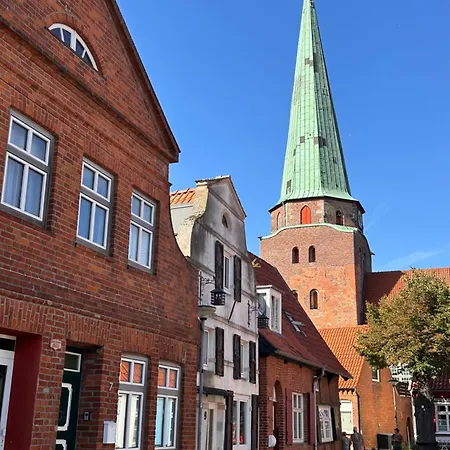 Pematra Mathias Huus Apartman *